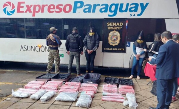 Imputan a dos jóvenes que transportaban marihuana con destino a Brasil