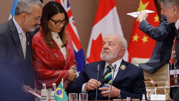 Lula asumió la presidencia del G20 y pidió que la geopolítica "no secuestre la agenda" del bloque - .::Agencia IP::.