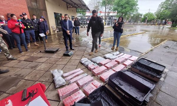 Imputan por tráfico internacional a dos jóvenes que transportaban marihuana con destino a San Pablo