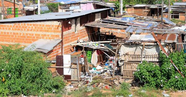 La Nación / La SEN proveyó asistencia a 200 familias del Bañado Sur, tras inundaciones