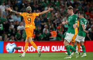 Versus / Países Bajos sufre pero gana en Irlanda camino de la Eurocopa-2024