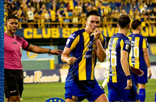 Pura alegría en la República de Luque •