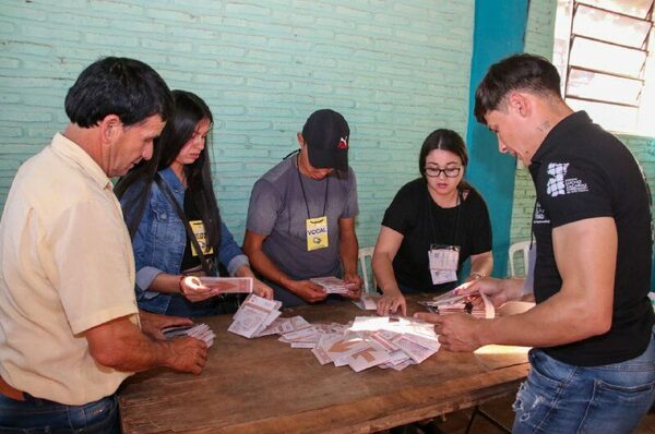 La ANR ganó en 10 de 13 municipios