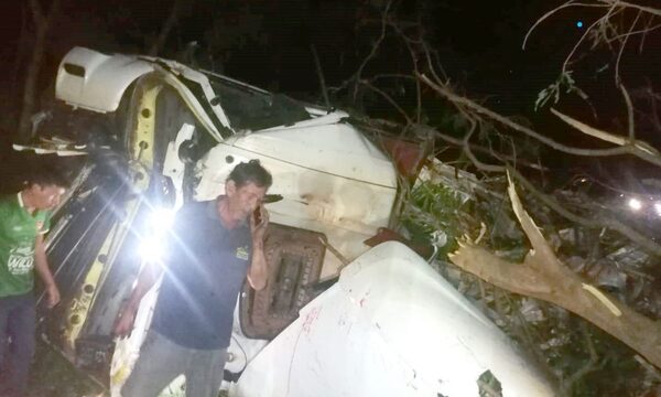 Choque frontal entre camión y camioneta de jaun herido grave en Cruce del Amor, en Tavapy – Diario TNPRESS