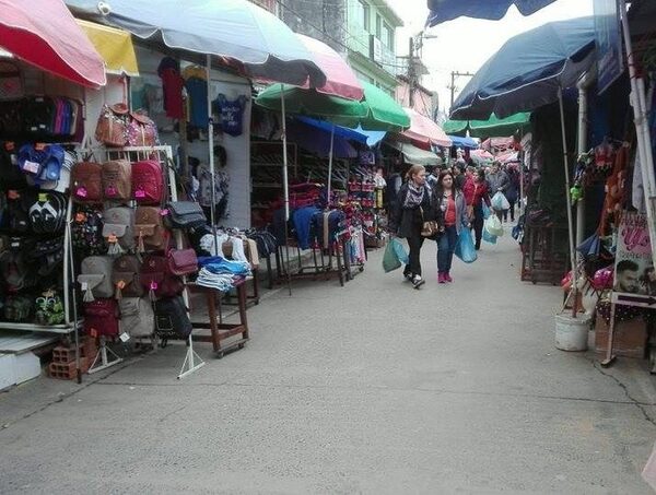 Paraguayos dejaron de comprar en Clorinda y las ventas caen un 80% · Radio Monumental 1080 AM