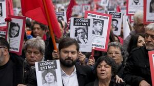 Miles de personas marcharon en Santiago de Chile para conmemorar los 50 años del golpe de Estado de 1973 - .::Agencia IP::.