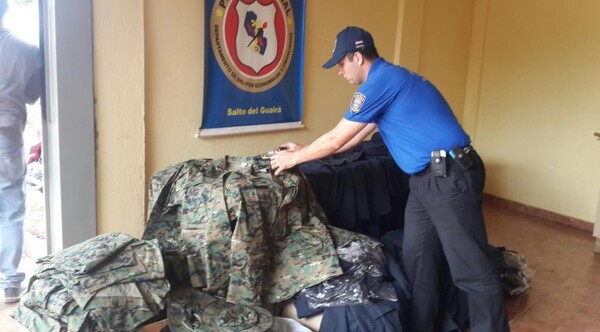 Diario HOY | Costurero con prendas de uso exclusivo de militares, detenido: presumen conexión criminal