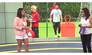 (VIDEO)¡Pelada!: Periodista peruana cañeada por no entender de fútbol