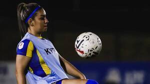 Fátima Román se ganó la titularidad y la capitanía en el Sportivo Luqueño