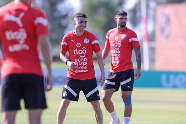 La Albirroja viaja a Venezuela luego del entrenamiento matinal
