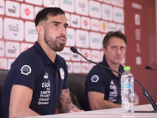 Barros Schelotto y Ávalos confían en ganar a Venezuela · Radio Monumental 1080 AM