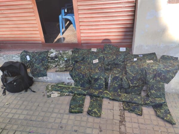 Detienen a hombre por vender uniforme especializado de la FTC en la vía pública de Asunción · Radio Monumental 1080 AM