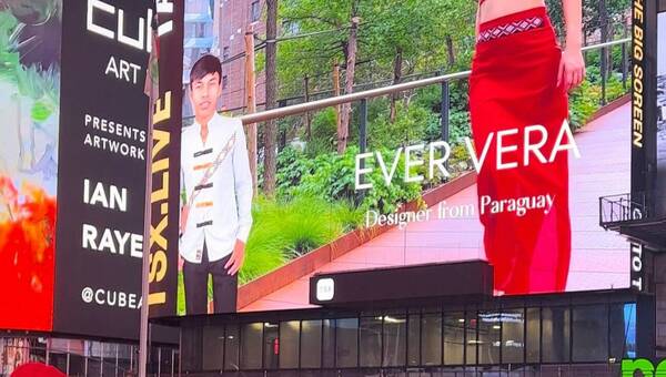 ¡Quién lo diría! Ever Vera aparece en gigantografía en Nueva York