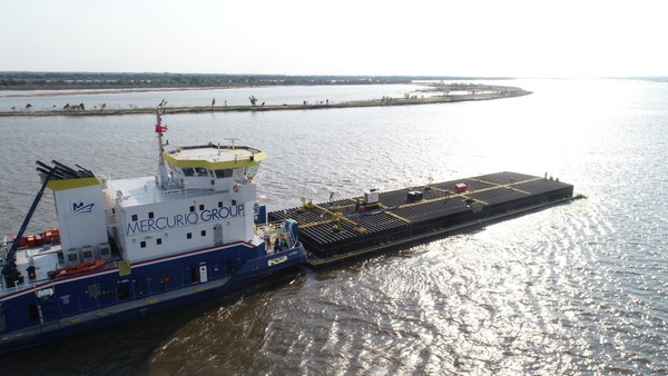 Autoridades argentinas liberan barcaza paraguaya tras pago de peaje - ADN Digital