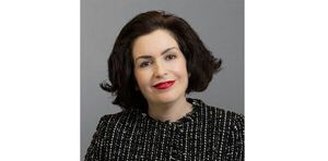 Francesca McDonag, jefa de operaciones de Credit Suisse deja el puesto en pleno proceso de absorci贸n por UBS - Revista PLUS