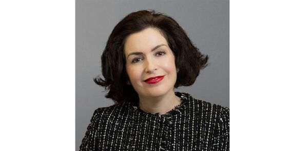 Francesca McDonag, jefa de operaciones de Credit Suisse deja el puesto en pleno proceso de absorci贸n por UBS - Revista PLUS