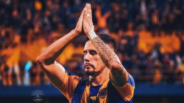 Futbolista confió todo su dinero a su tío y esta historia termina muy mal