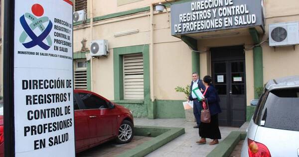La Nación / Detienen a gestor y ciudadano brasileño por intento de fraude ante el Ministerio de Salud