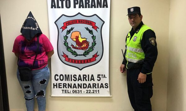 Mujer con arresto domiciliario y con rosario de antecedentes se paseaba por la calle