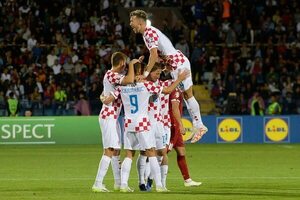 Croacia no falla en su visita a Armenia y se sitúa como líder de grupo - Fútbol Internacional - ABC Color