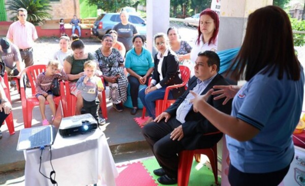 Impulsan apoyo integral a futuras madres