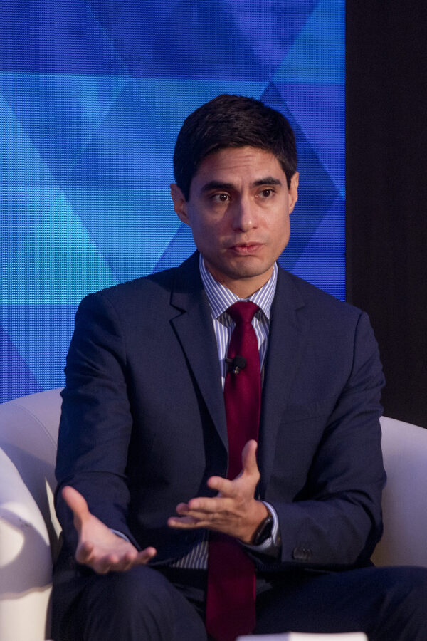 Moody's ve presión fiscal a siguiente Administración en México por ascendente gasto social - MarketData