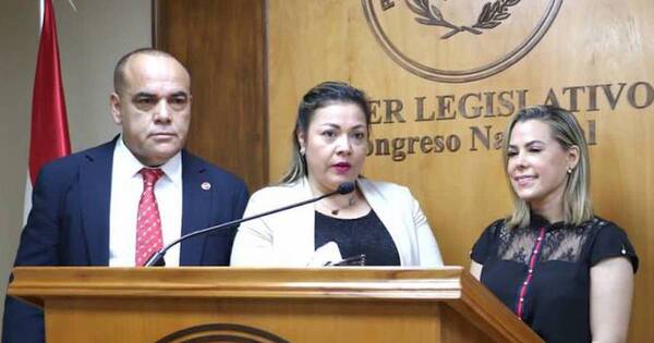 La Nación / ANR suma una senadora