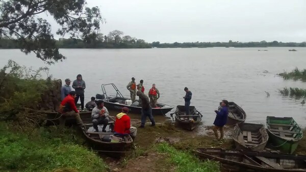 Hallaron restos de una mujer que estaba desaparecida y buscan a su hijo en Ayolas