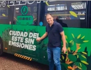 Prieto convierte en negocio privado la flota de buses eléctricos que la gente deberá pagar
