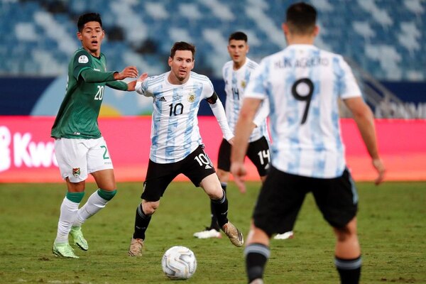 Versus / Argentina de Messi, ante un desafío de altura frente a Bolivia