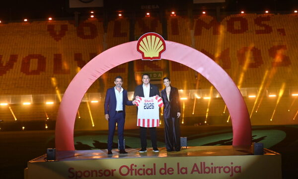 Shell es la energía que impulsa a la Albirroja y a todo el fútbol paraguayo