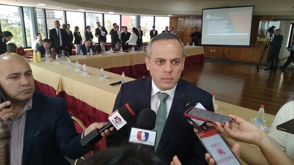 Contralor habla de daño patrimonial de G. 200.000 millones por año - Nacionales - ABC Color