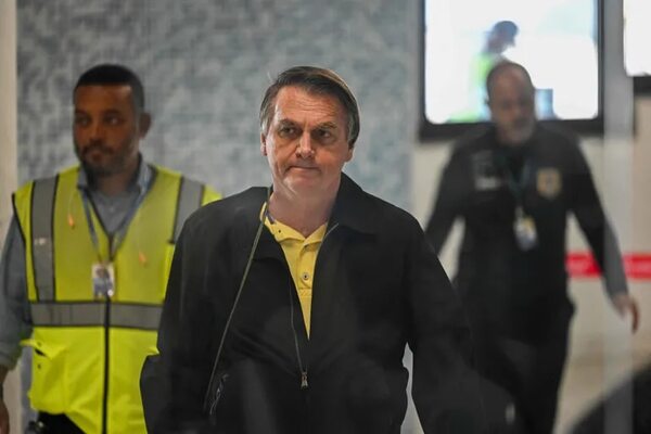 Expresidente Bolsonaro fue internado - Mundo - ABC Color