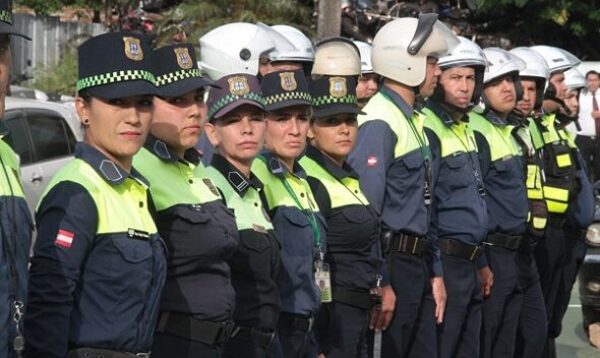 PMT de Asunción activa estrategia ante tráfico en días lluviosos