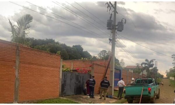 Intentó robar cable y murió electrocutado