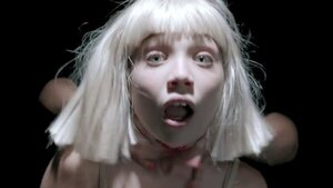 La rara relación entre la cantante Sia y su bailarina Maddie Ziegler