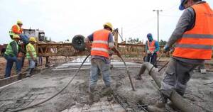 La Nación / Tras 15 meses, el sector de la construcción se recupera levemente