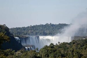 Exigencias migratorias del Brasil podrían afectar al turismo en la Triple Frontera  - ABC en el Este - ABC Color