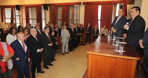 La Nación / Miembros del Inare instan al titular de la ANR a potenciar las seccionales con formación política