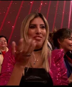 ¿Una vergüenza? Conductora le quiso "robar" protagonismo a Lali González en el Bailando