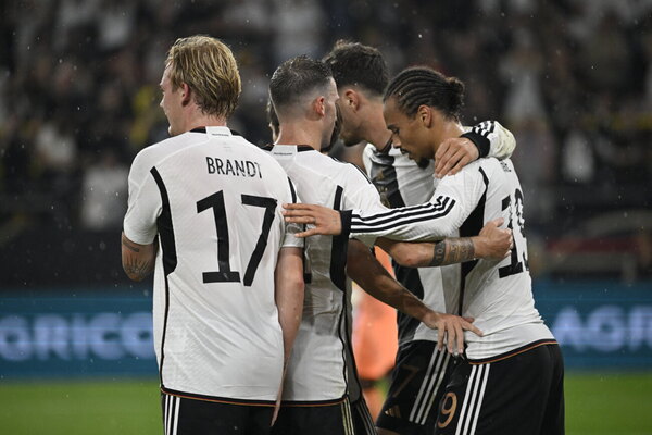Versus / Alemania recupera su esencia y logra triunfo revitalizante ante Francia