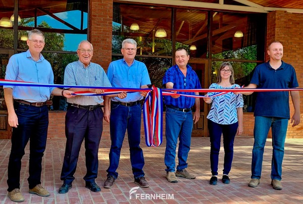 Cooperativa Fernheim inauguró nuevo salón de la reserva natural “Flor del Chaco”
