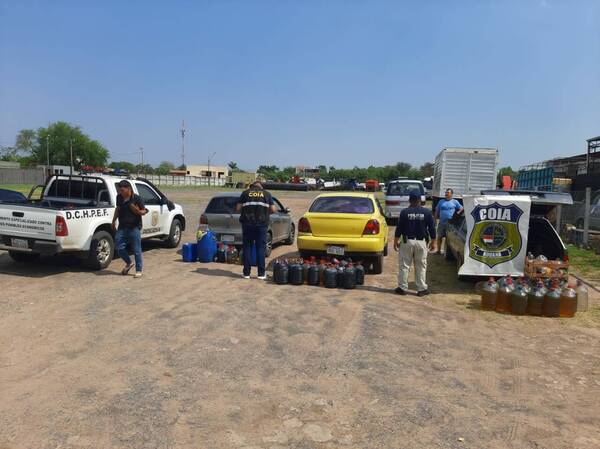 Contrabando de combustible: Policías salieron a “cazar hormigas” y cayeron tres