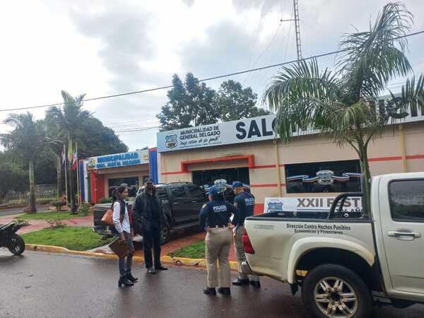 Allanan Municipalidad de General Delgado tras denuncia por supuesta lesión de confianza