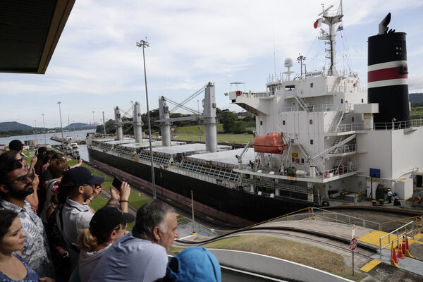 El canal de Panamá aclara que nunca se ha dado un atasco de 200 buques en la vía acuática - MarketData