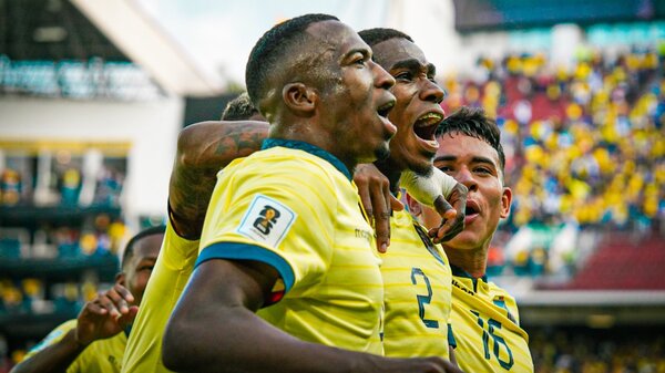 Ecuador golpeó a Uruguay a través de uno de sus puntos fuertes: el juego aéreo | 1000 Noticias