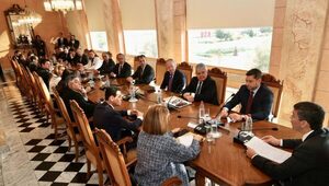 Proyecto de Ley en Paraguay para Salvar Deudas y Reactivar Sectores Prioritarios | OnLivePy