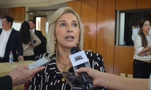 Senadora pide castigo ejemplar a responsables de hechos de corrupción