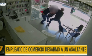 Empleado de comercio desarmó a un delincuente y evitó asalto en Asunción | Telefuturo