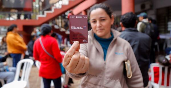 Entregaron en Pilar casi 500 tarjetas de débito a beneficiarios del Tekoporã Mbarete